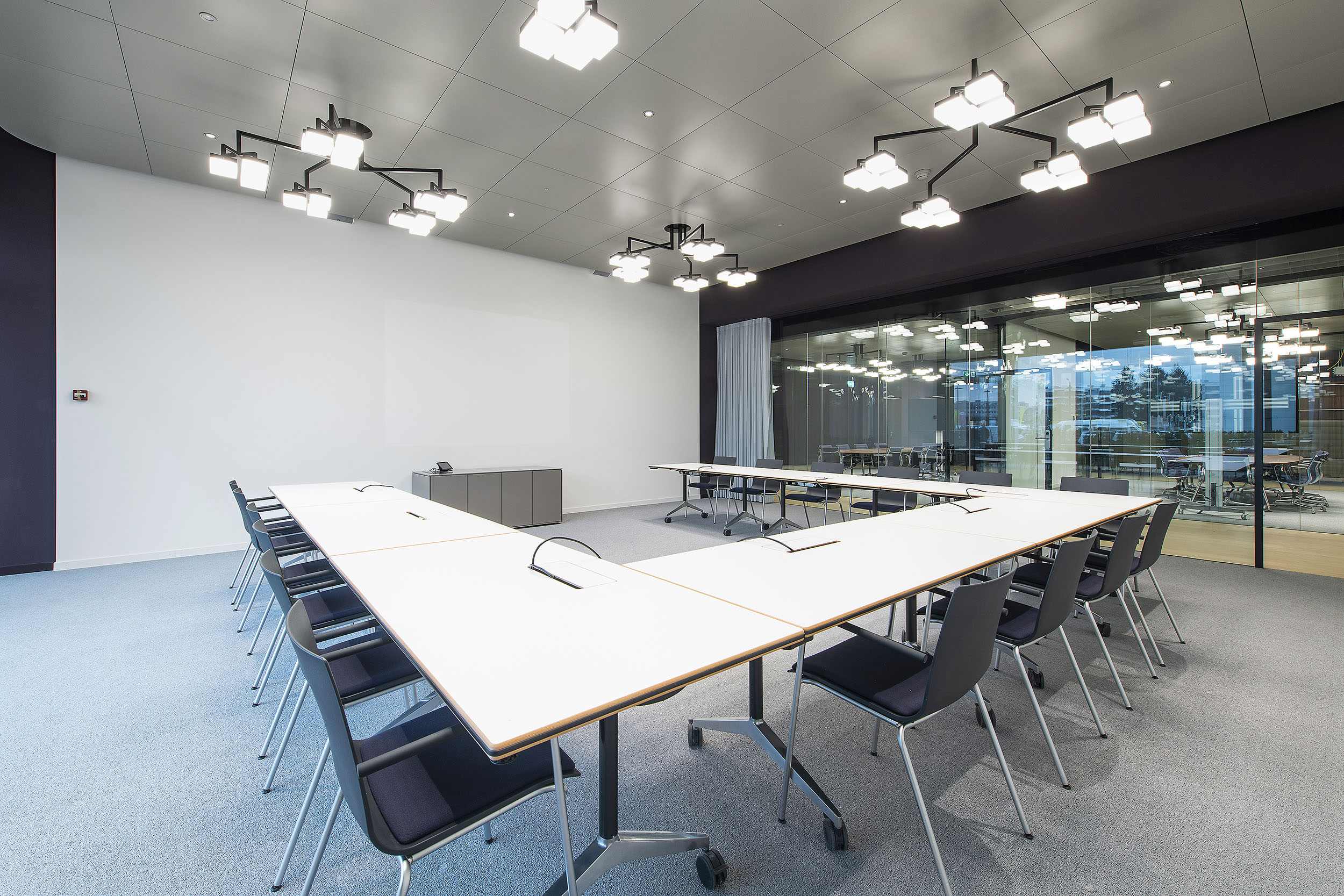 Conference 7, Ground Floor